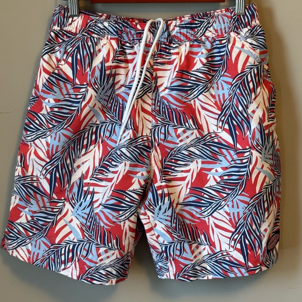 Vineyard Vines Men's Red, Blue & White Tropical Leaf Swim Trunks Small